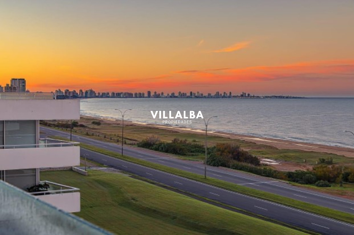 Apartamento ID.4249 - Departamento de 2 suites + depedencia en venta Frente al mar.