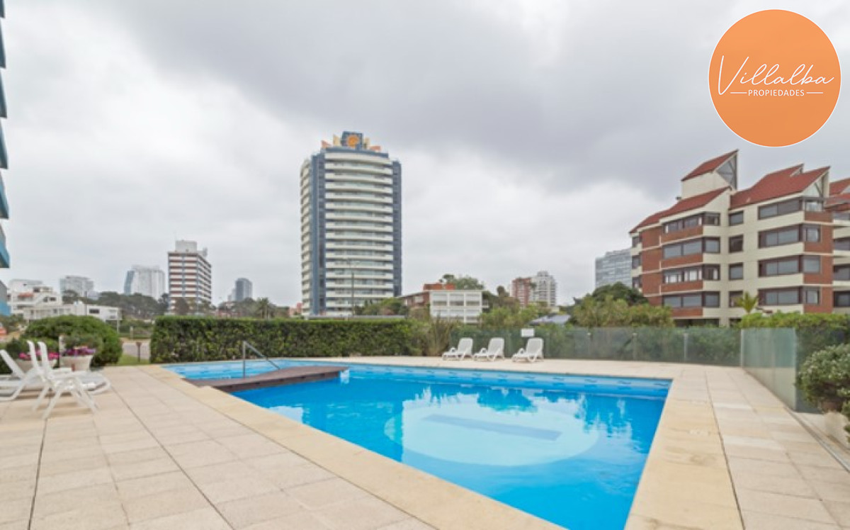 Apartamento ID.3480 - Vende departamento de 3 dormitorios en Ocean Tower, Punta del Este 