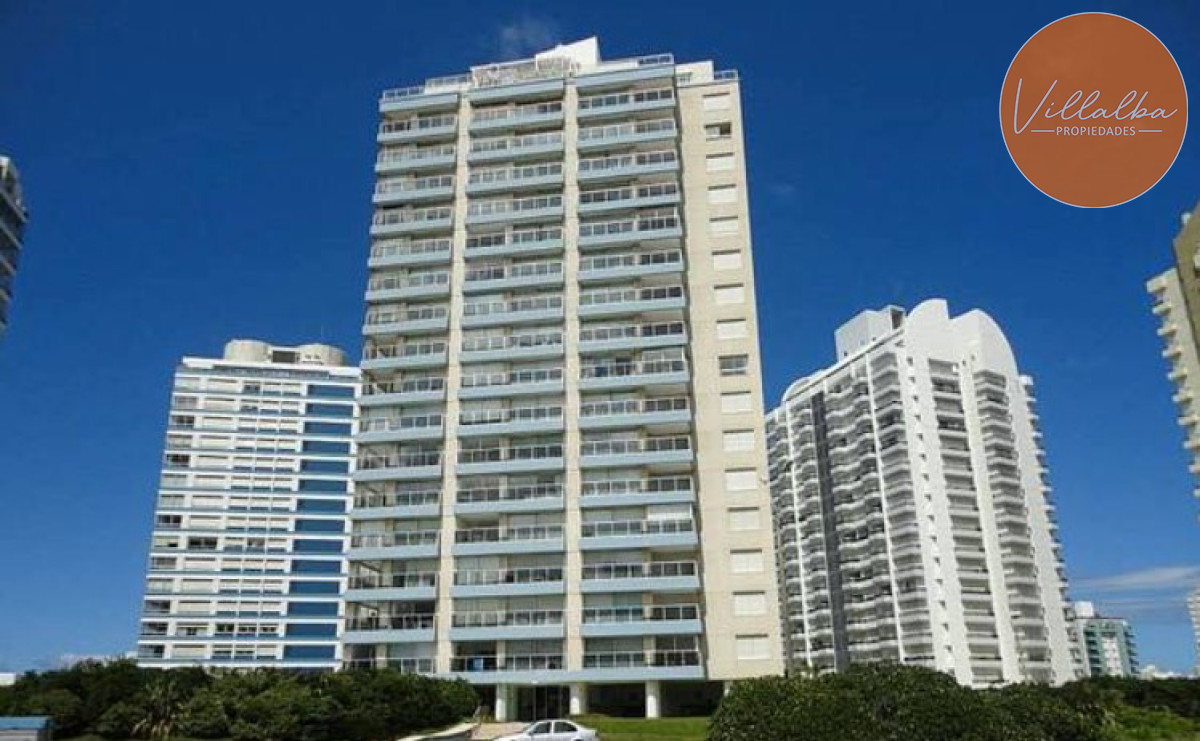 Apartamento ID.3480 - Vende departamento de 3 dormitorios en Ocean Tower, Punta del Este 