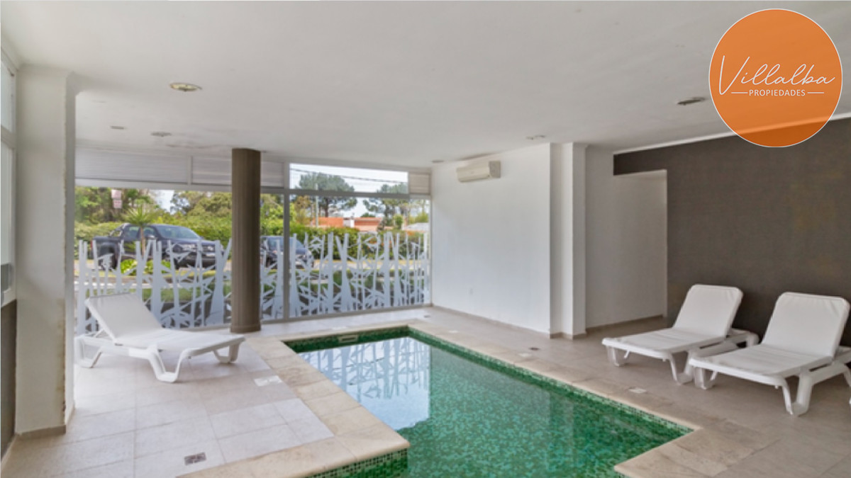 Apartamento ID.3309 - Vende apartamento en playa mansa de 1 dormitorio con parrillero, Punta del Este 