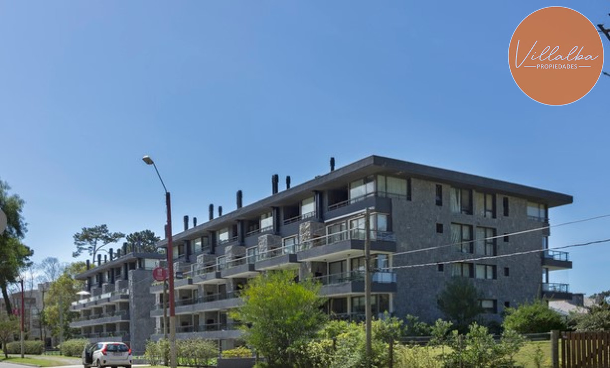 Apartamento ID.3120 - Vende apartamento de 2 dormitorios en San Rafael, Punta del Este