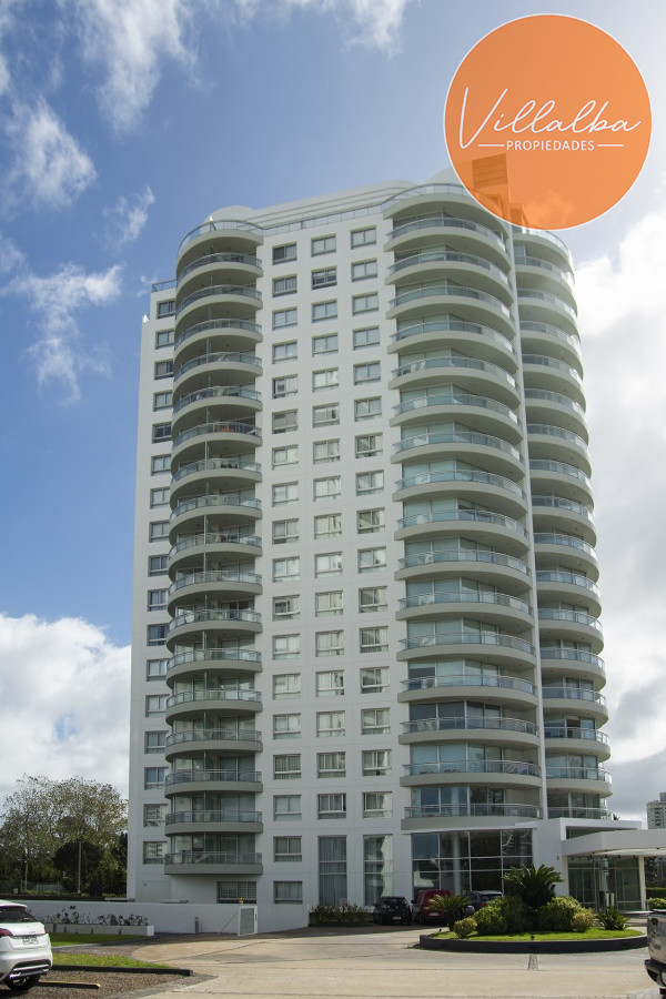 Apartamento ID.2196 - Apartamento de 2 dormitorios en Roosevelt - Punta del Este