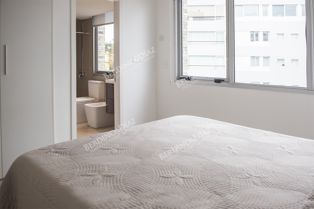 Apartamento ID.2463 - Departamento 3 dormitorios en venta. Oportunidad en Playa Mansa