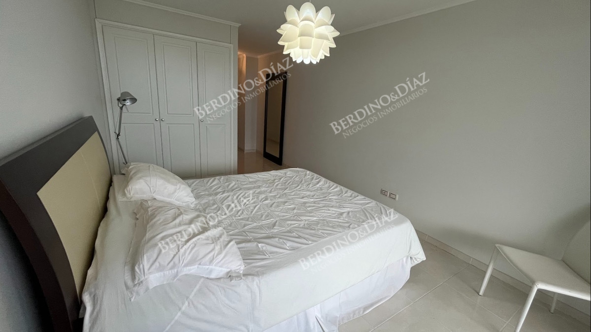 Apartamento ID.2745 - Departamento de 2 dormitorios en venta en Le Jardin, Punta del Este