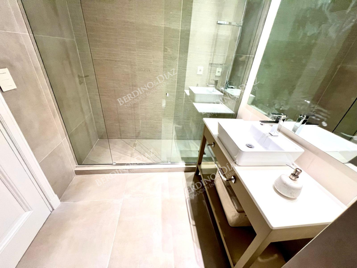 Apartamento ID.1301 - Apartamento a la venta en primera linea en CORAL TOWER