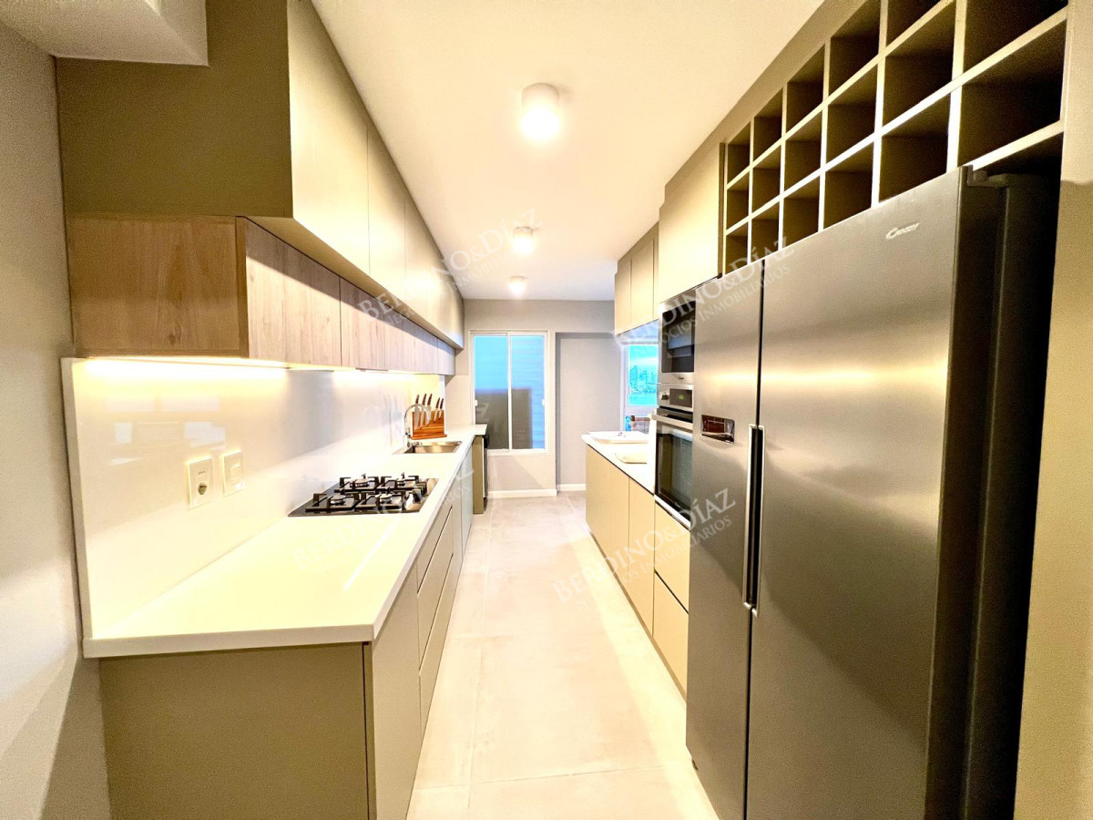 Apartamento ID.1301 - Apartamento a la venta en primera linea en CORAL TOWER