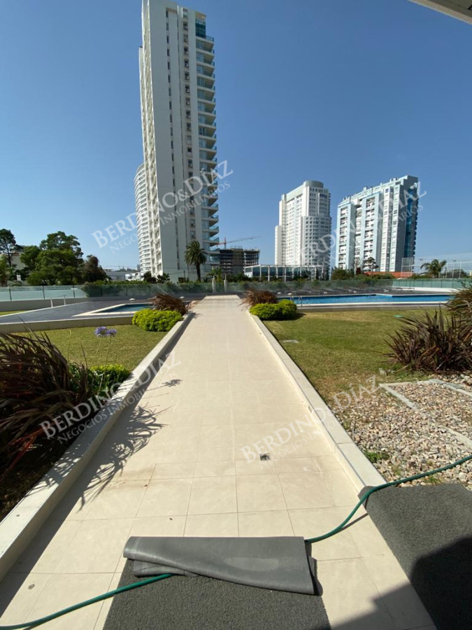 Apartamento ID.1456 - Apartamento en venta Playa Mansa