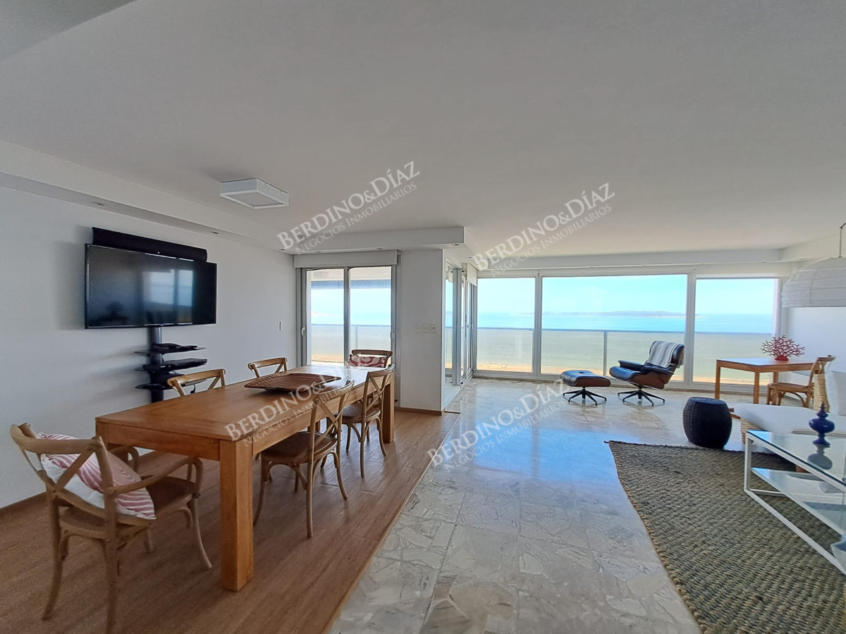 Apartamento ID.1851 - Departamento en venta con amplios ambientes, en el edificio Tequendama
