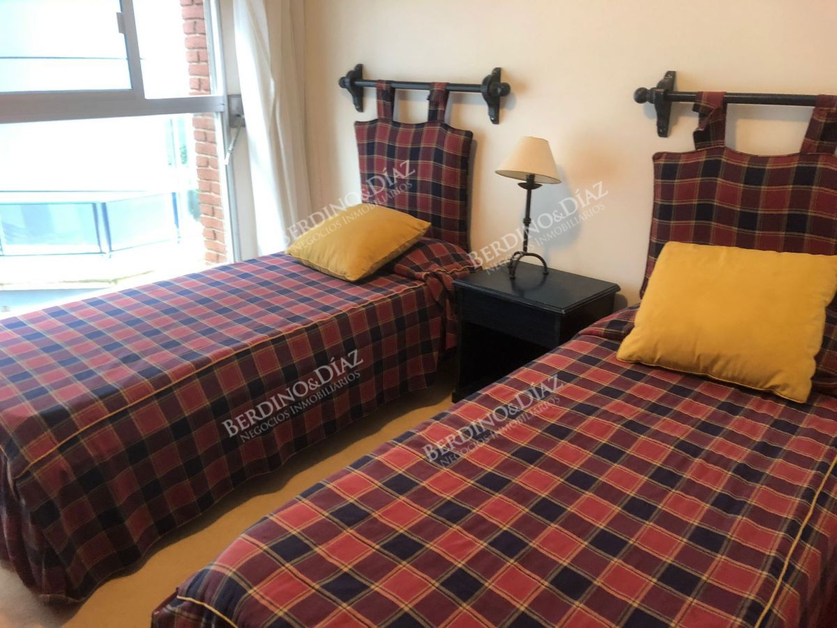 Apartamento ID.2703 - Hermoso departamento de 3 dormitorios frente al mar 