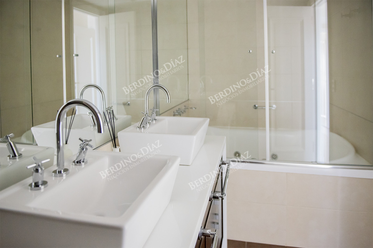 Apartamento ID.2477 - Apartamento en Brava, Torre Imperiale - Punta del Este