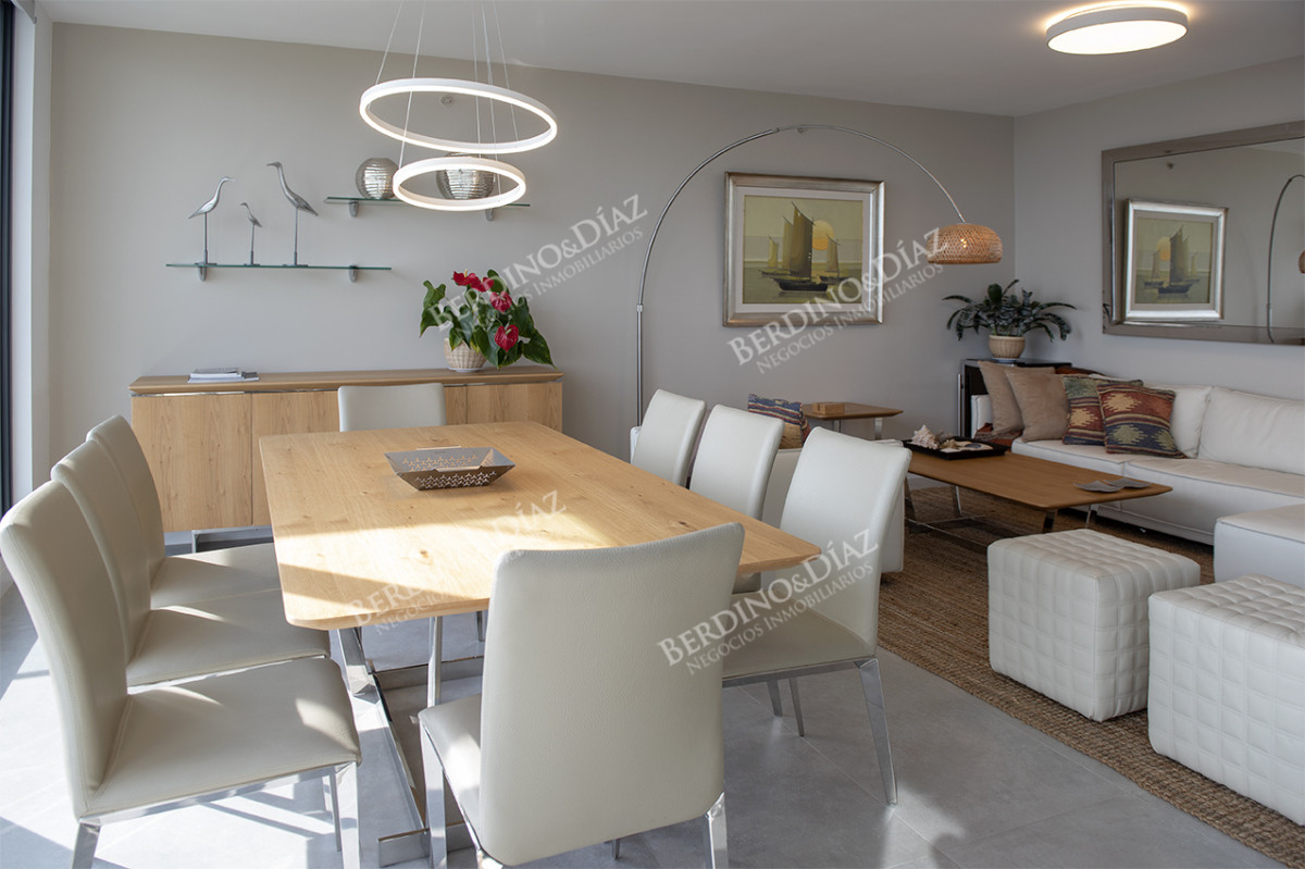 Apartamento ID.2724 - Espectacular departamento de 3  dormitorios en Ventian Playa Mansa.