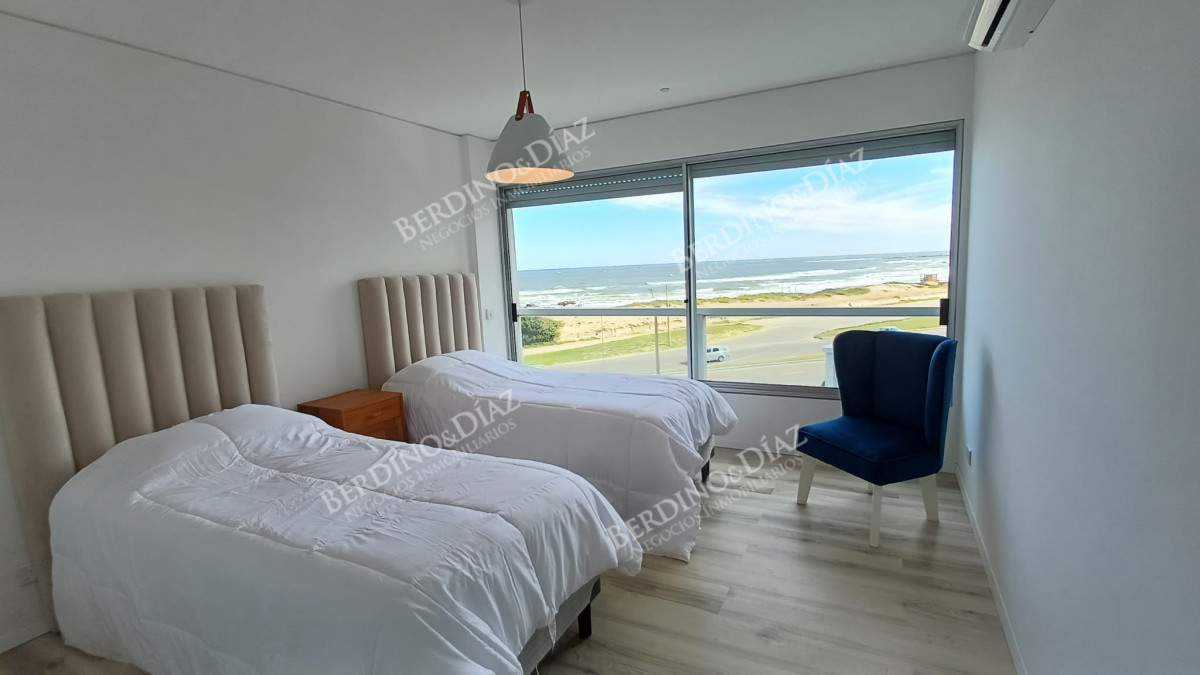 Apartamento ID.1042 - Apartamento en venta Playa Brava