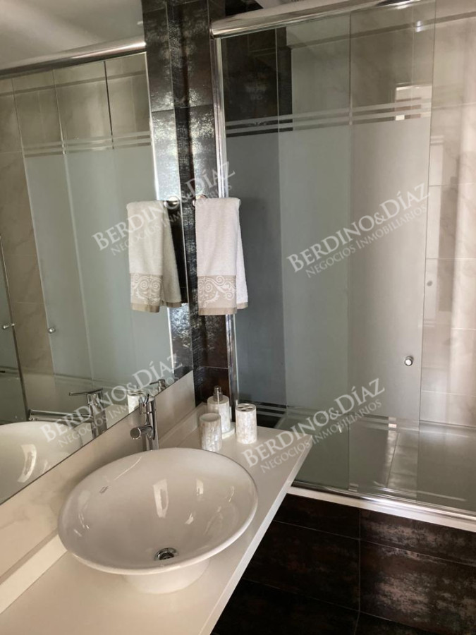 Apartamento ID.1456 - Apartamento en venta Playa Mansa