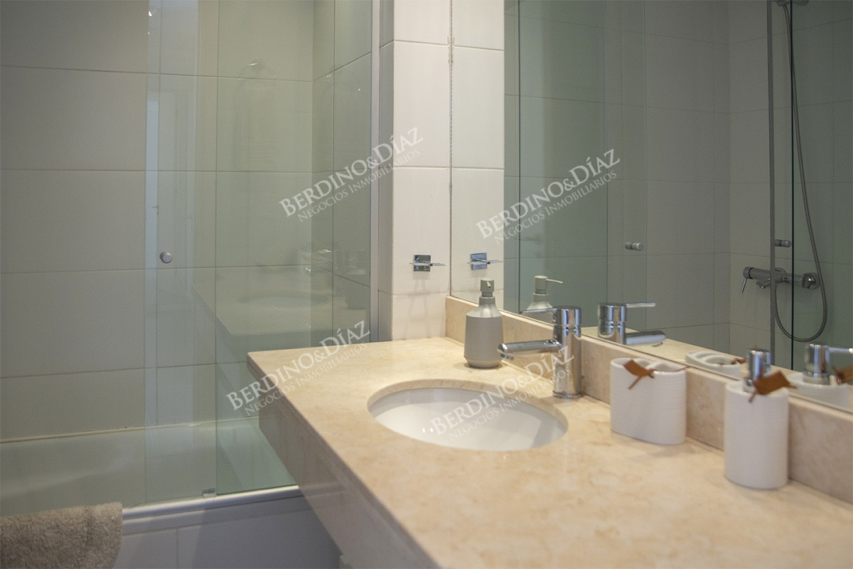 Apartamento ID.3030 - Departamento de 3 dormitorios en piso alto, Quartier del Mar, en venta.