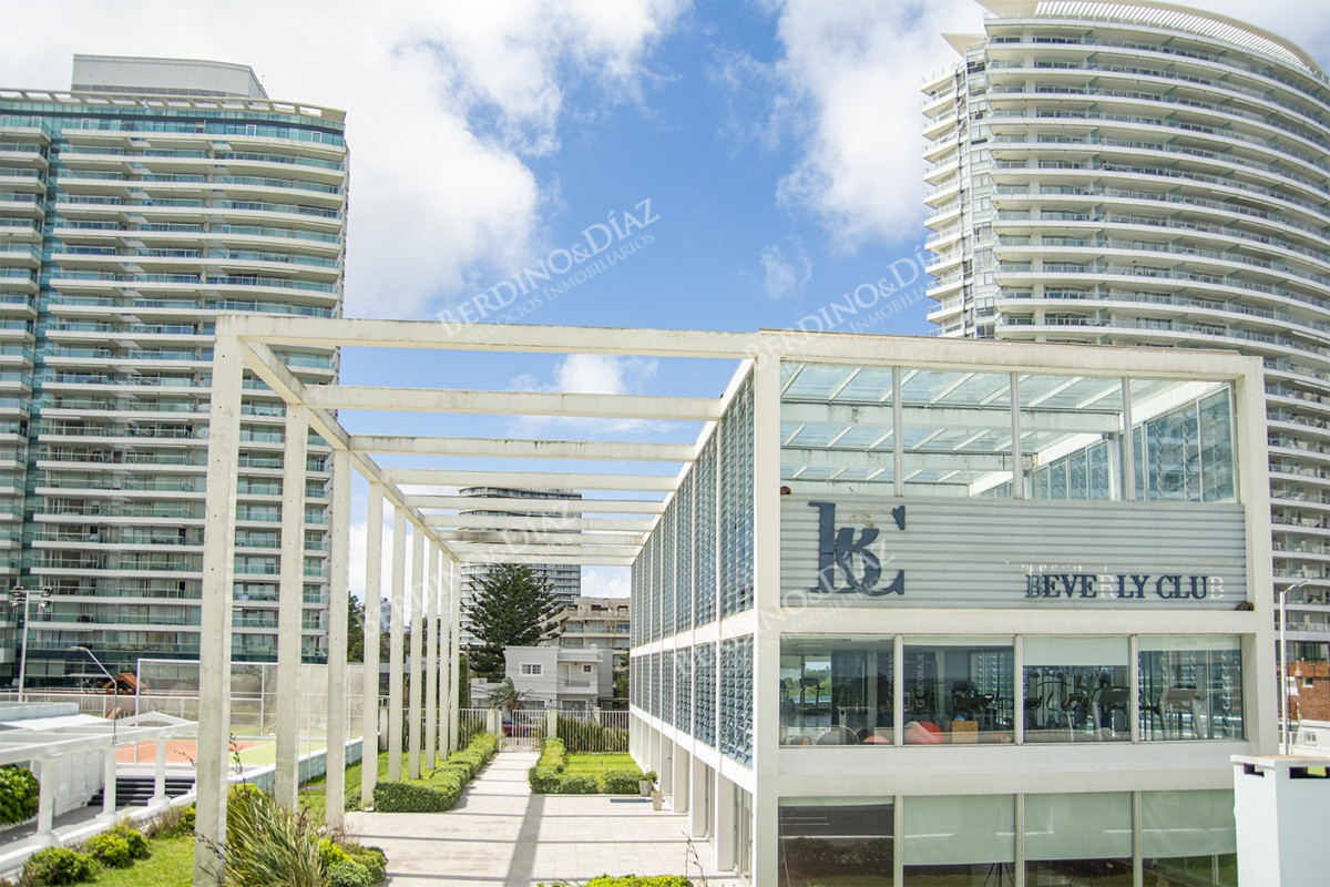 Apartamento ID.2468 - Hermoso Departamentocon agradable vista.