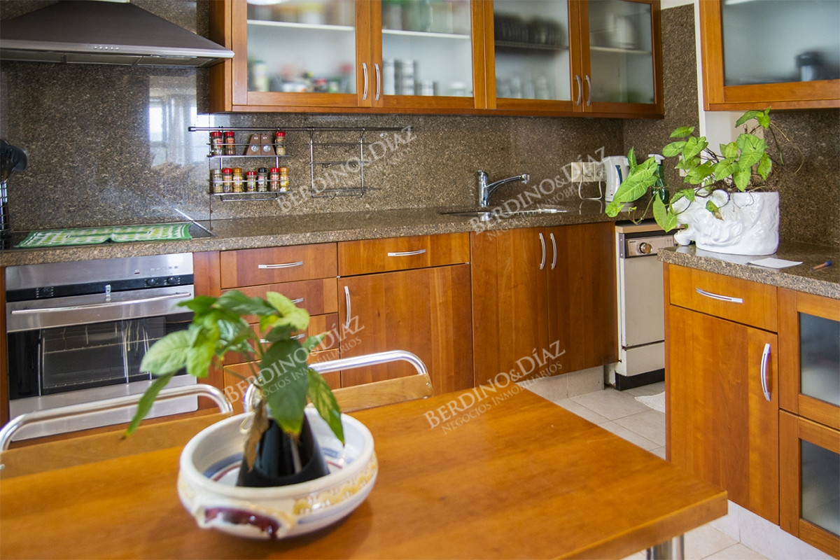 Apartamento ID.2790 -  Edificio Tunquelen II, 3 dormitorios mas servicio, playa mansa 