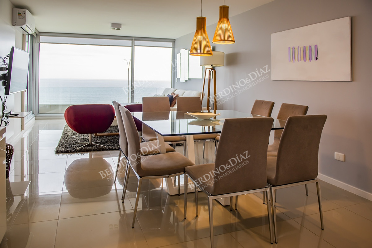 Apartamento ID.2463 - Departamento 3 dormitorios en venta. Oportunidad en Playa Mansa