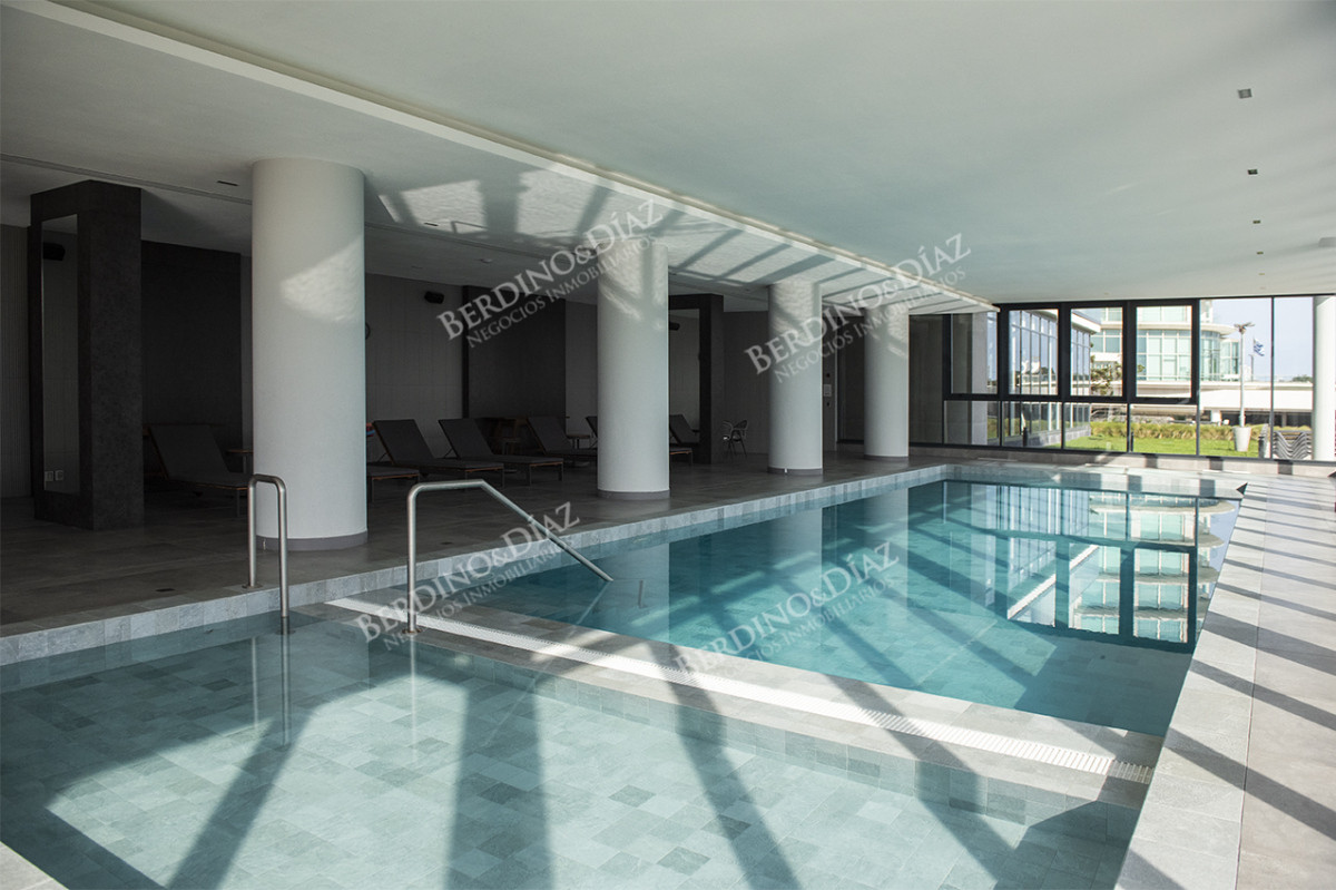 Apartamento ID.2724 - Espectacular departamento de 3  dormitorios en Ventian Playa Mansa.