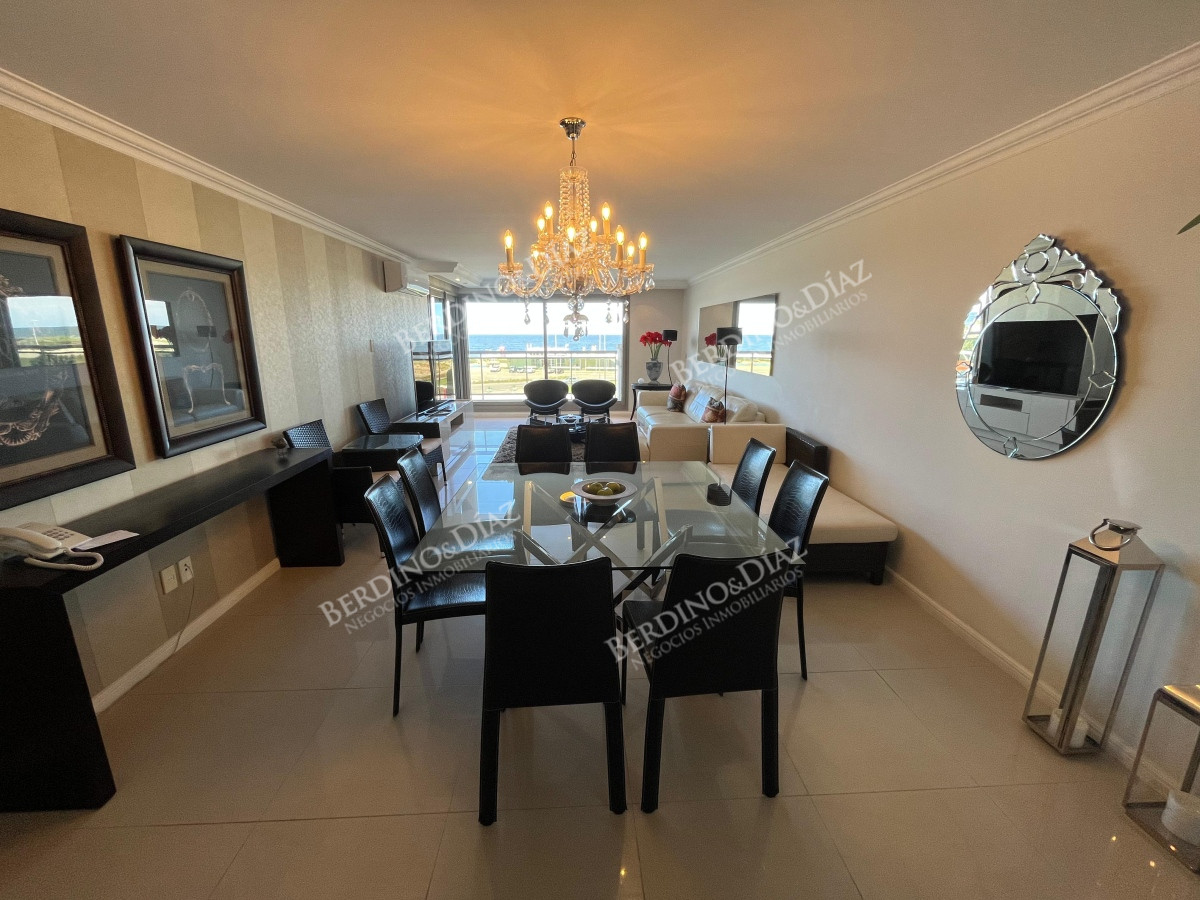 Apartamento ID.1035 - Apartamento en Imperiale en la Torre frente al mar