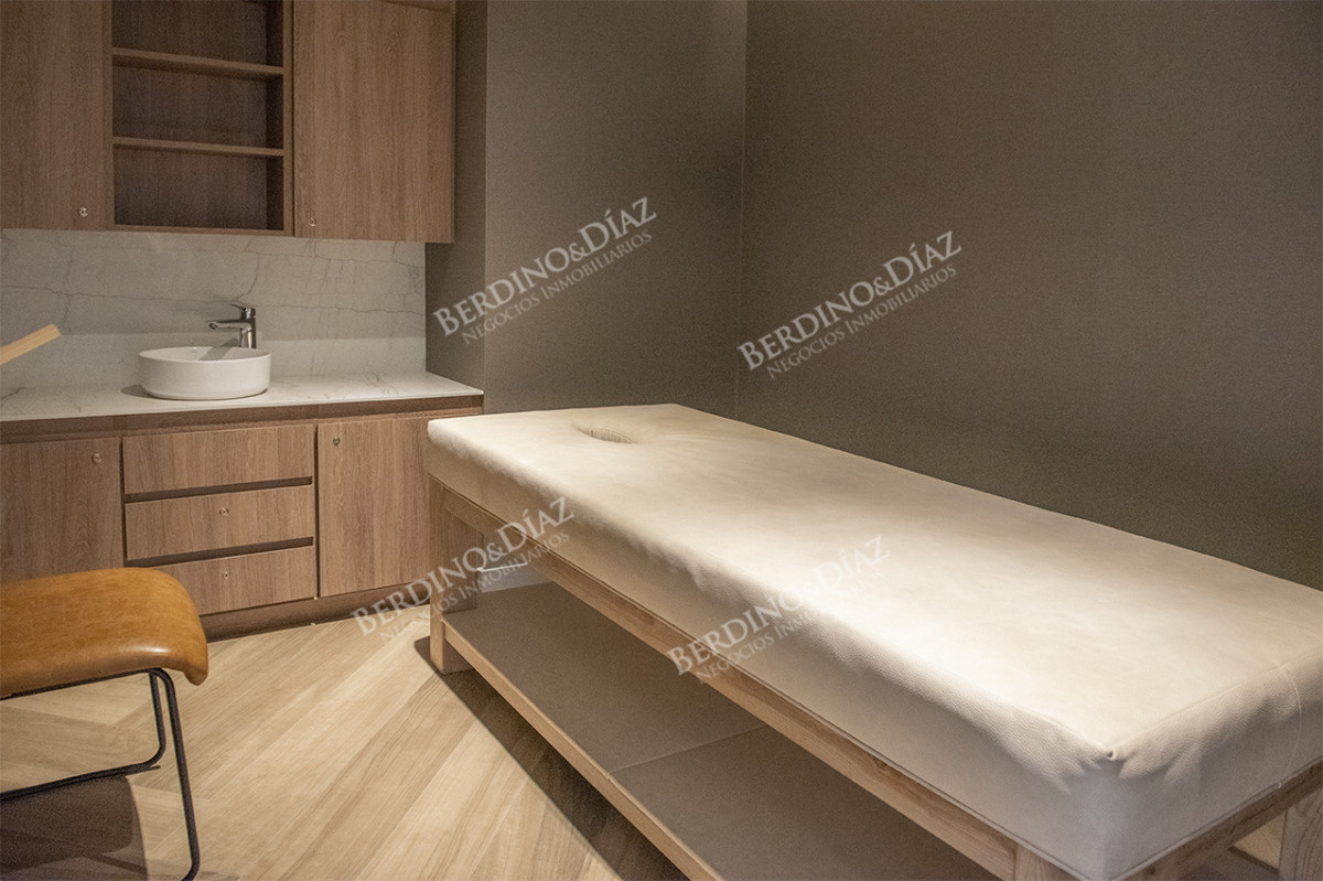 Apartamento ID.2724 - Espectacular departamento de 3  dormitorios en Ventian Playa Mansa.
