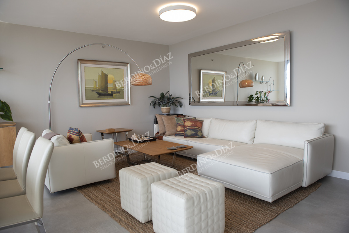 Apartamento ID.2724 - Espectacular departamento de 3  dormitorios en Ventian Playa Mansa.