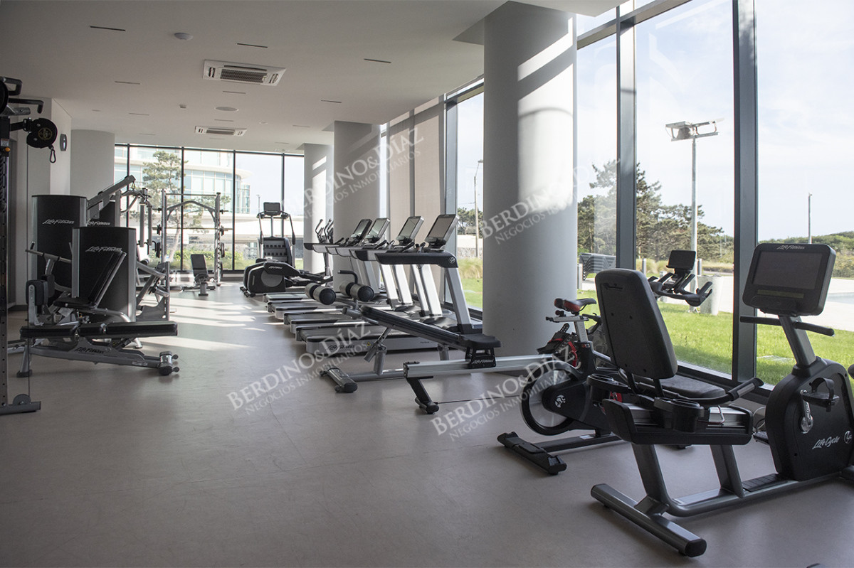 Apartamento ID.2724 - Espectacular departamento de 3  dormitorios en Ventian Playa Mansa.