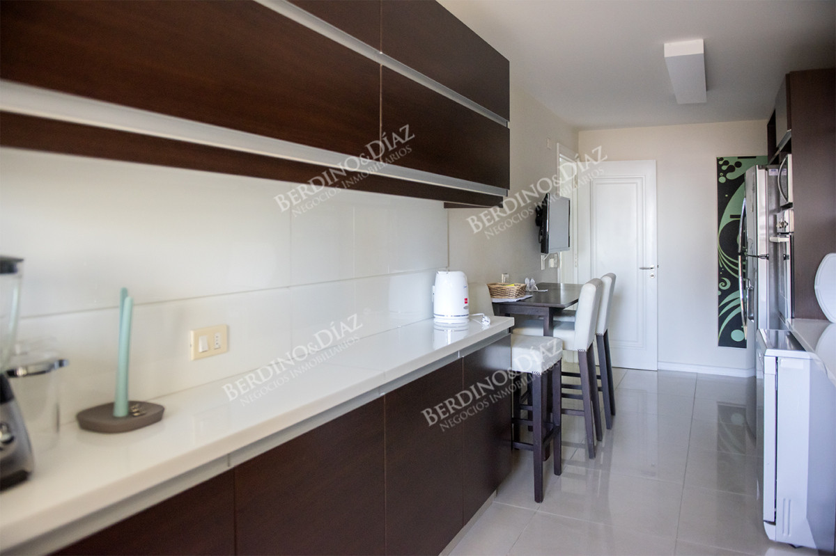 Apartamento ID.2477 - Apartamento en Brava, Torre Imperiale - Punta del Este