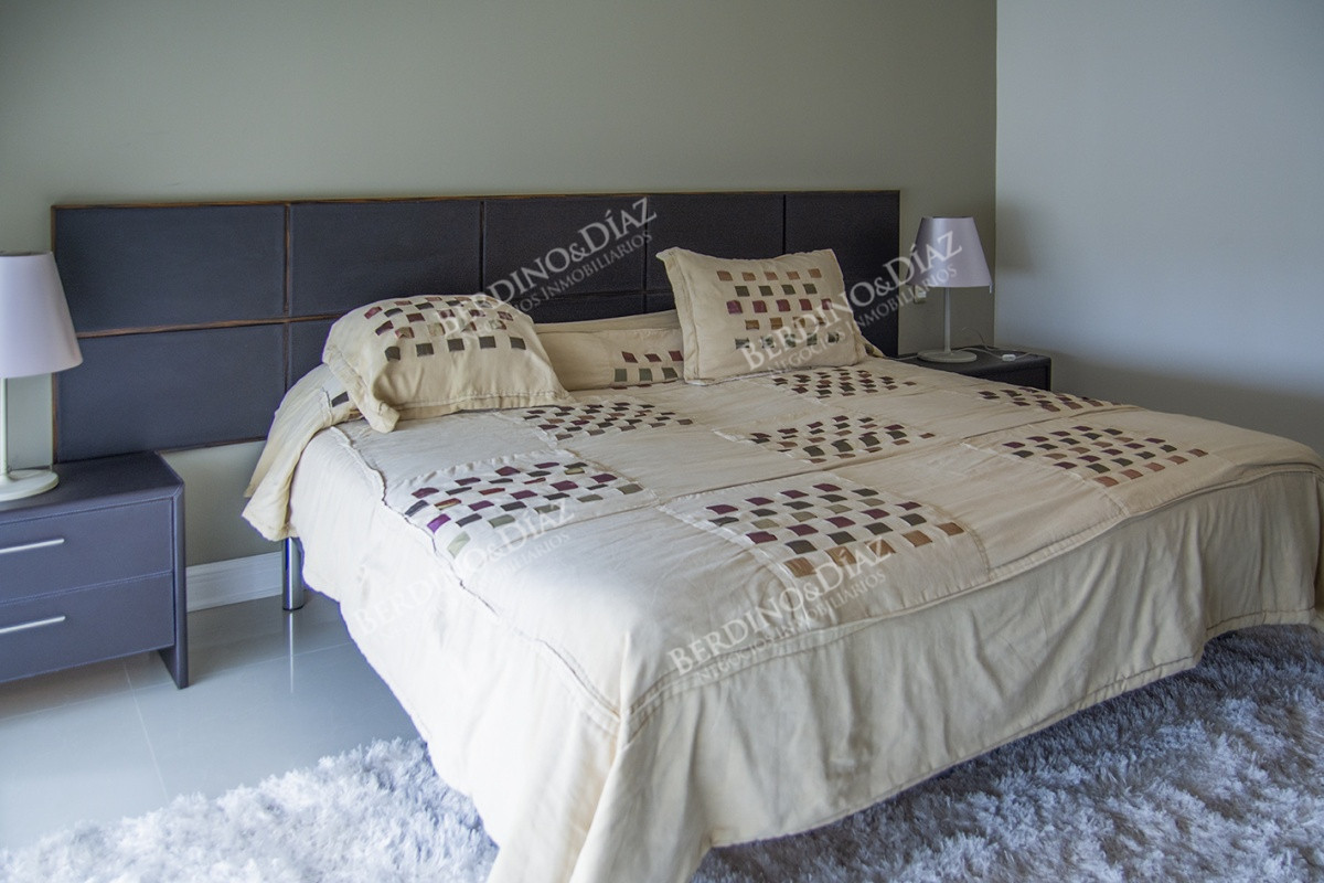 Apartamento ID.1408 - Penthouse en venta frente al mar en IMPERIALE. 