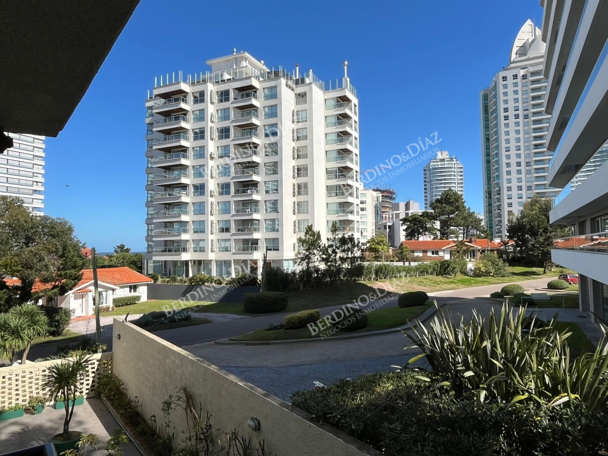 Apartamento ID.2796 - Apartamento de 1 dormitorio, con parrillero en balcon, Roosevelt Punta del Este