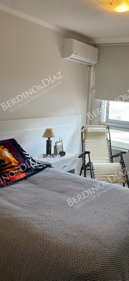Apartamento ID.2759 - Se vende excelente apartamento con vista inigualable en Roosevelt, Punta del Este, de 2 dormitorios.