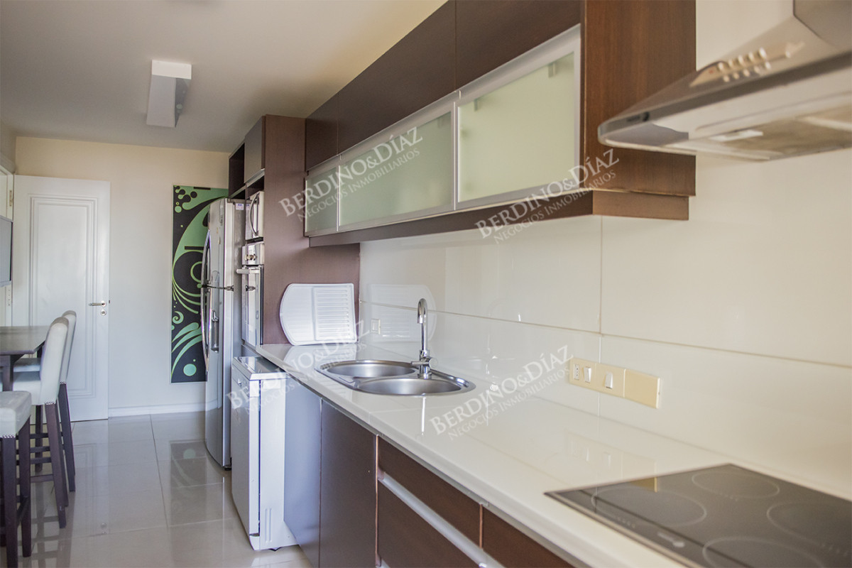 Apartamento ID.2477 - Apartamento en Brava, Torre Imperiale - Punta del Este