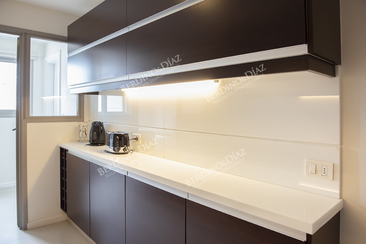 Apartamento ID.1035 - Apartamento en Imperiale en la Torre frente al mar