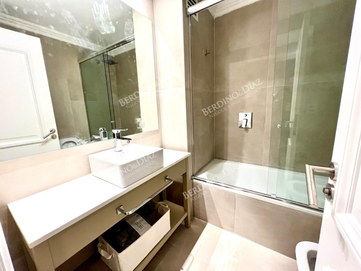 Apartamento ID.1301 - Apartamento a la venta en primera linea en CORAL TOWER