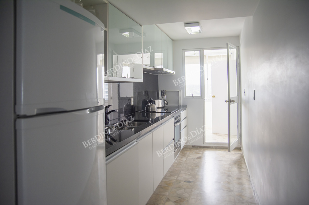 Apartamento ID.1851 - Departamento en venta con amplios ambientes, en el edificio Tequendama