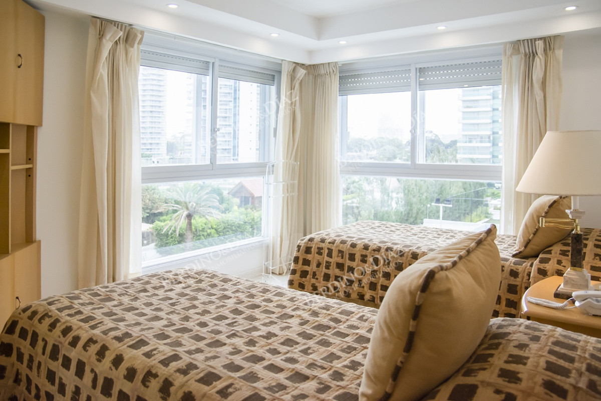 Apartamento ID.1146 - Hermoso Departamento en venta de 3 dormitorios.