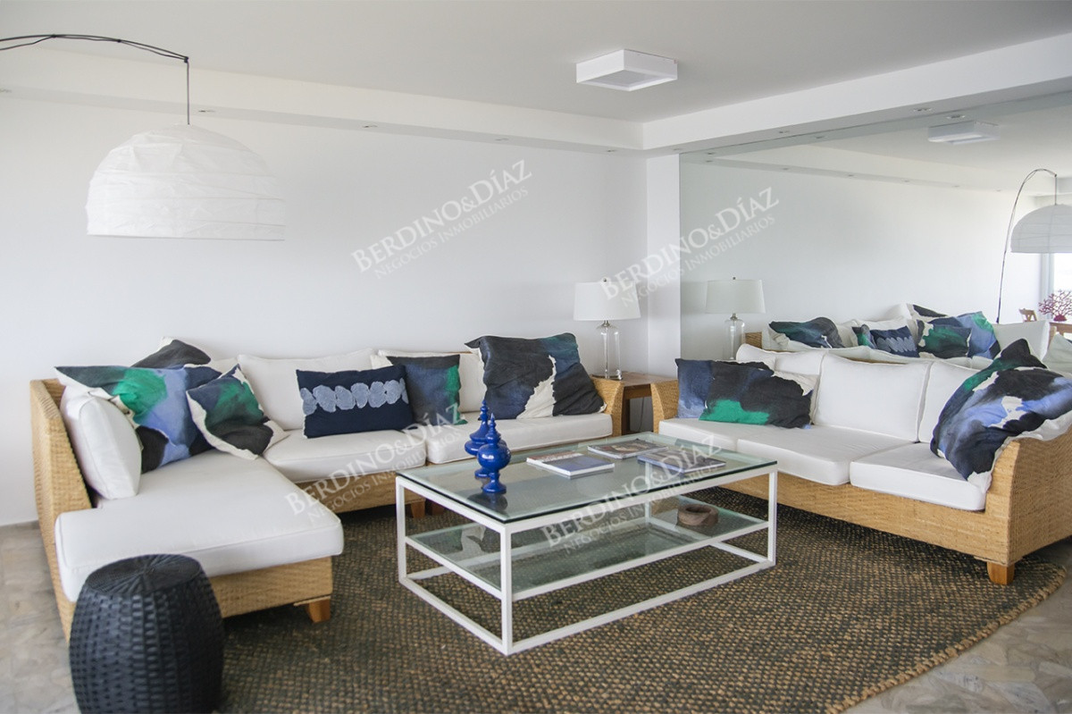 Apartamento ID.1851 - Departamento en venta con amplios ambientes, en el edificio Tequendama