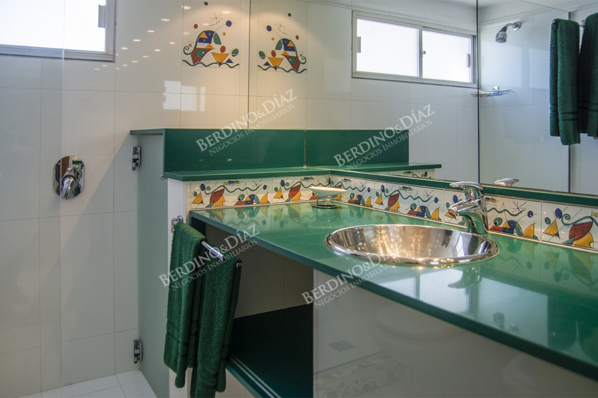 Apartamento ID.2790 -  Edificio Tunquelen II, 3 dormitorios mas servicio, playa mansa 