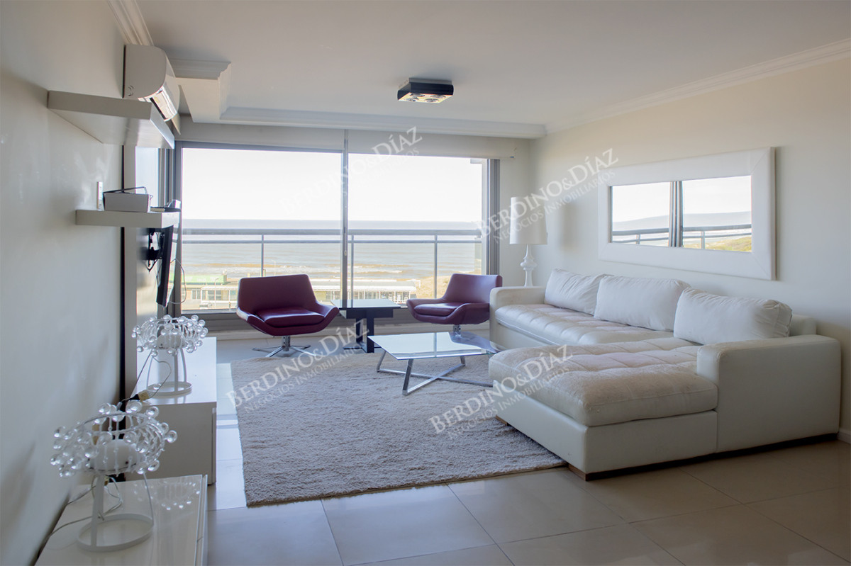 Apartamento ID.2477 - Apartamento en Brava, Torre Imperiale - Punta del Este