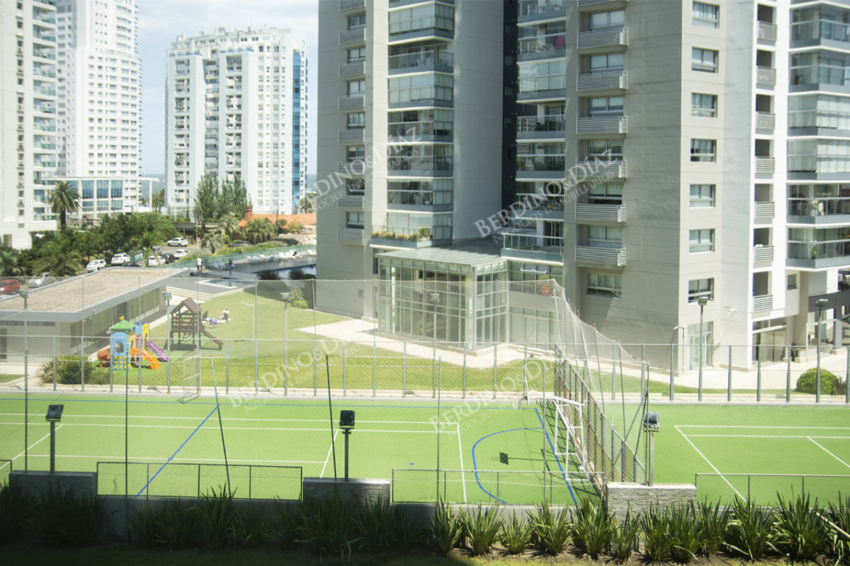 Apartamento ID.2475 - Vende departamento Playa  Mansa de 3 dormitorios parrillero