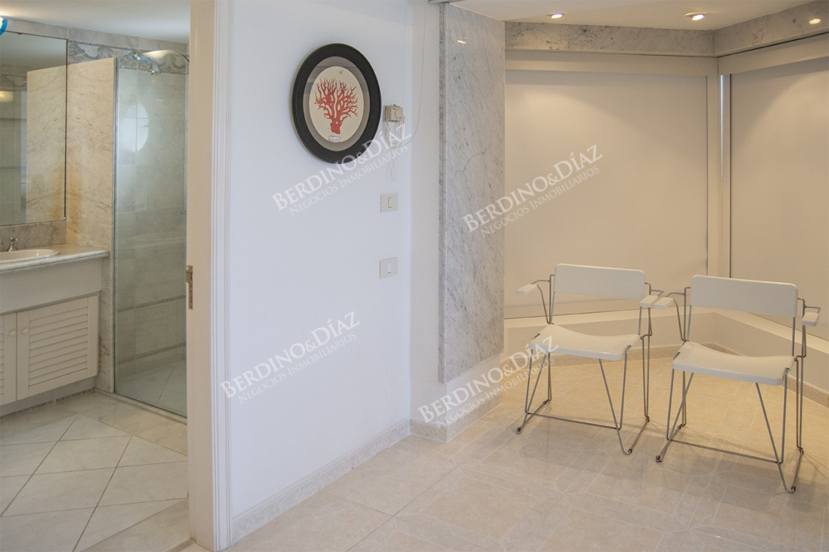 Apartamento ID.2468 - Hermoso Departamentocon agradable vista.