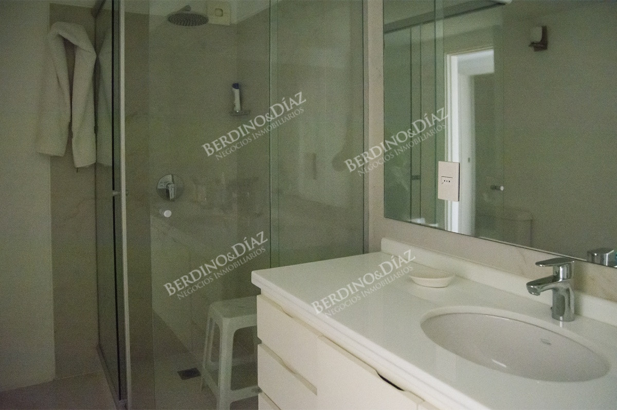 Apartamento ID.1851 - Departamento en venta con amplios ambientes, en el edificio Tequendama