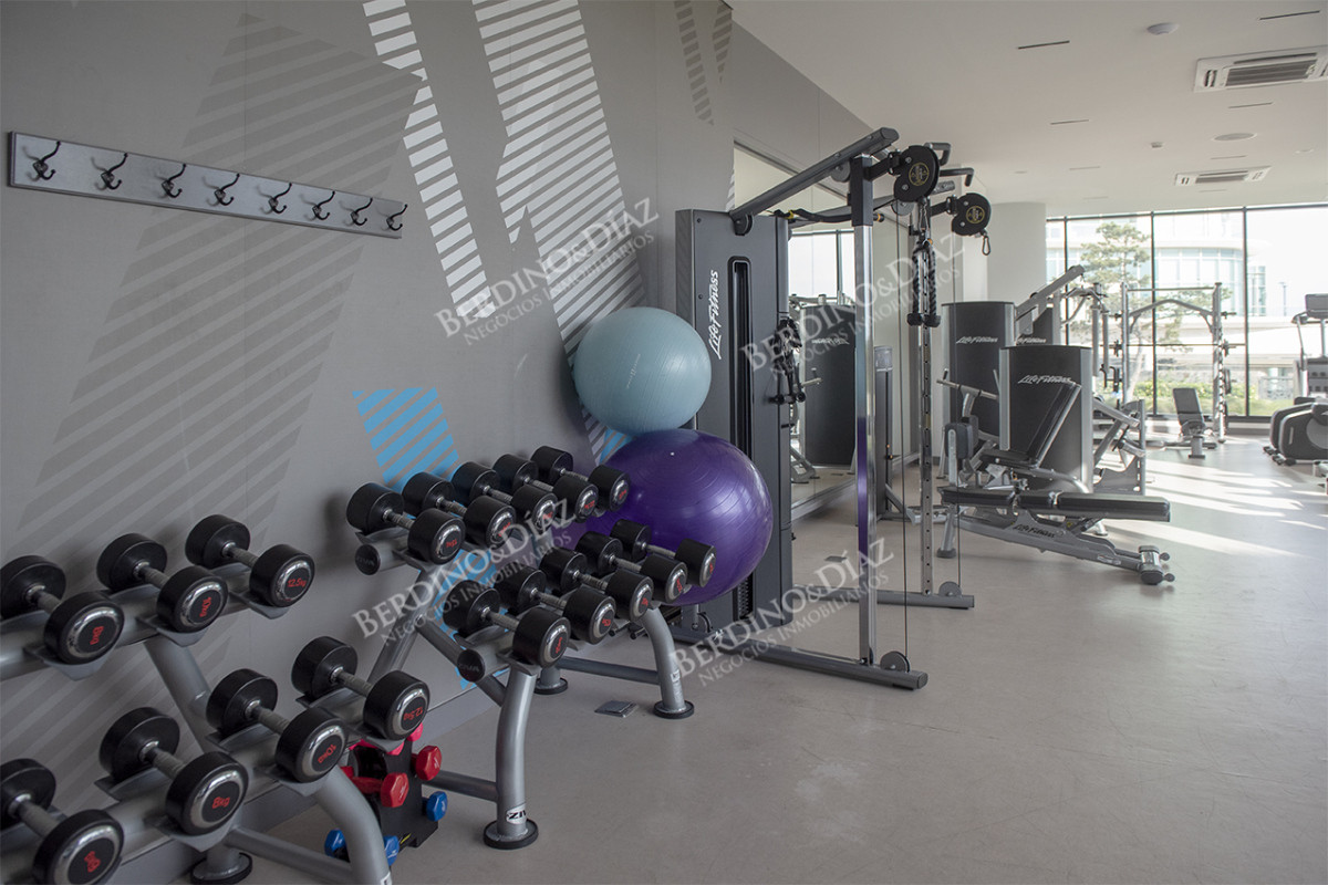 Apartamento ID.2724 - Espectacular departamento de 3  dormitorios en Ventian Playa Mansa.