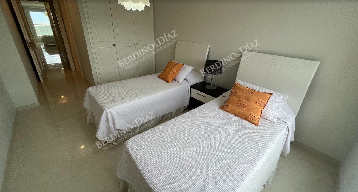 Apartamento ID.2745 - Departamento de 2 dormitorios en venta en Le Jardin, Punta del Este