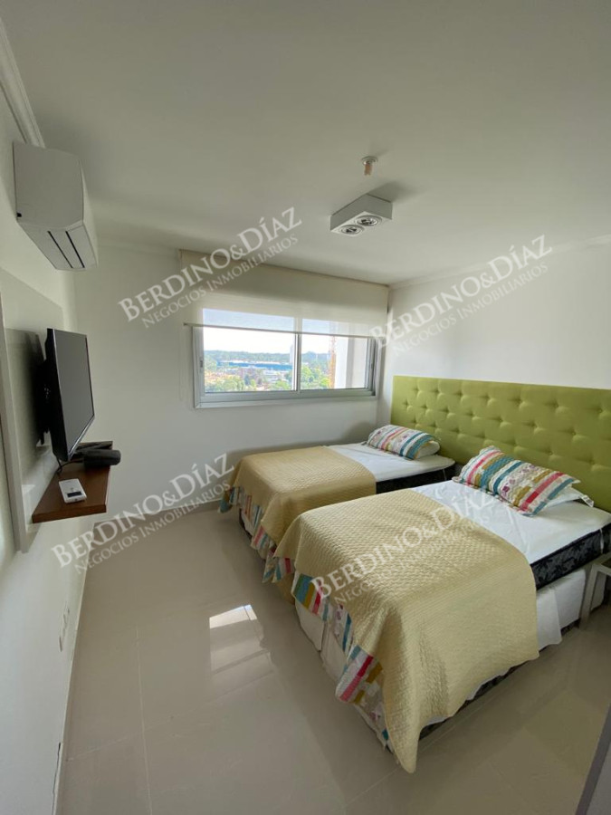Apartamento ID.1456 - Apartamento en venta Playa Mansa