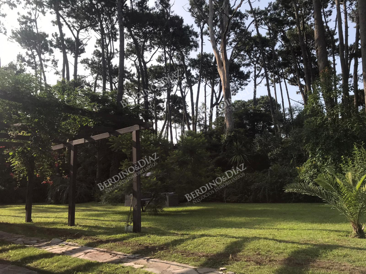 Casa ID.2666 - Casa en venta 3 dormitorios en San Rafael Punta del Este 