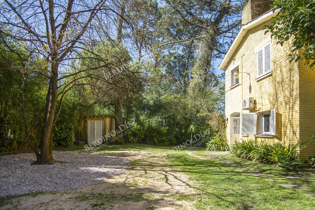 Casa ID.1276 - Hermosa casa en la mansa