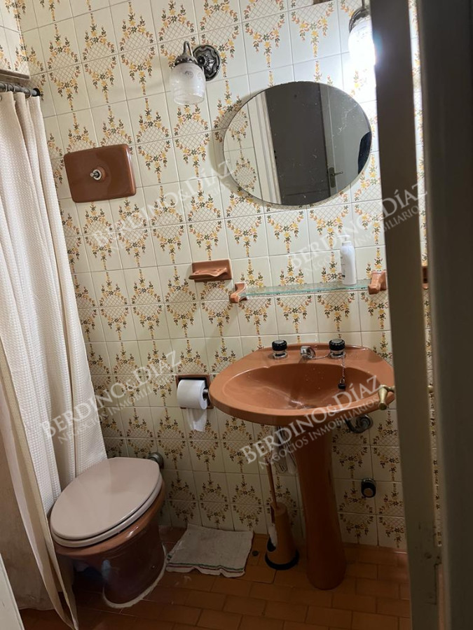 Casa ID.2430 - Chalet tradicional en venta 4 dormitorios en venta en Playa Mansa