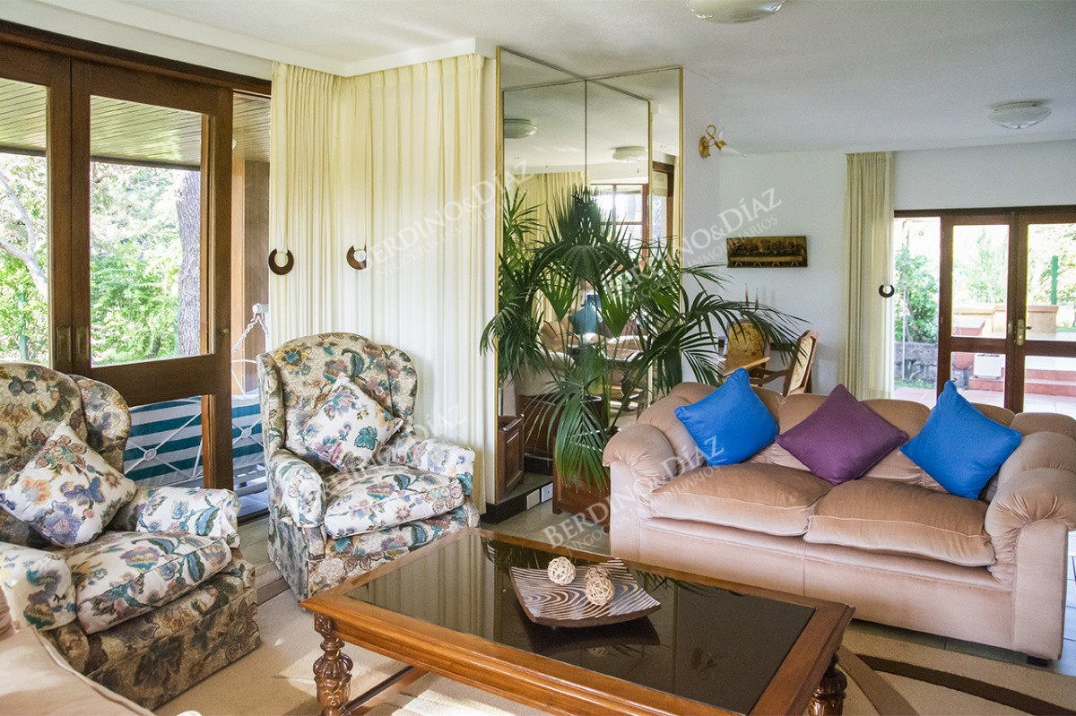 Casa ID.2667 - Casa en venta de 5 dormitorios en San Rafael , Punta del este 