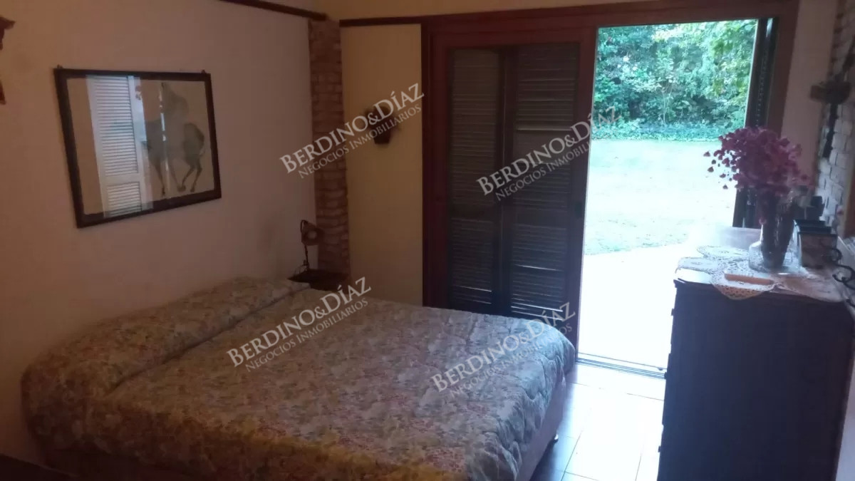 Casa ID.2565 - Venta Casa en Aidy Grill, Punta del Este con parrillero a pocas cuadras del mar