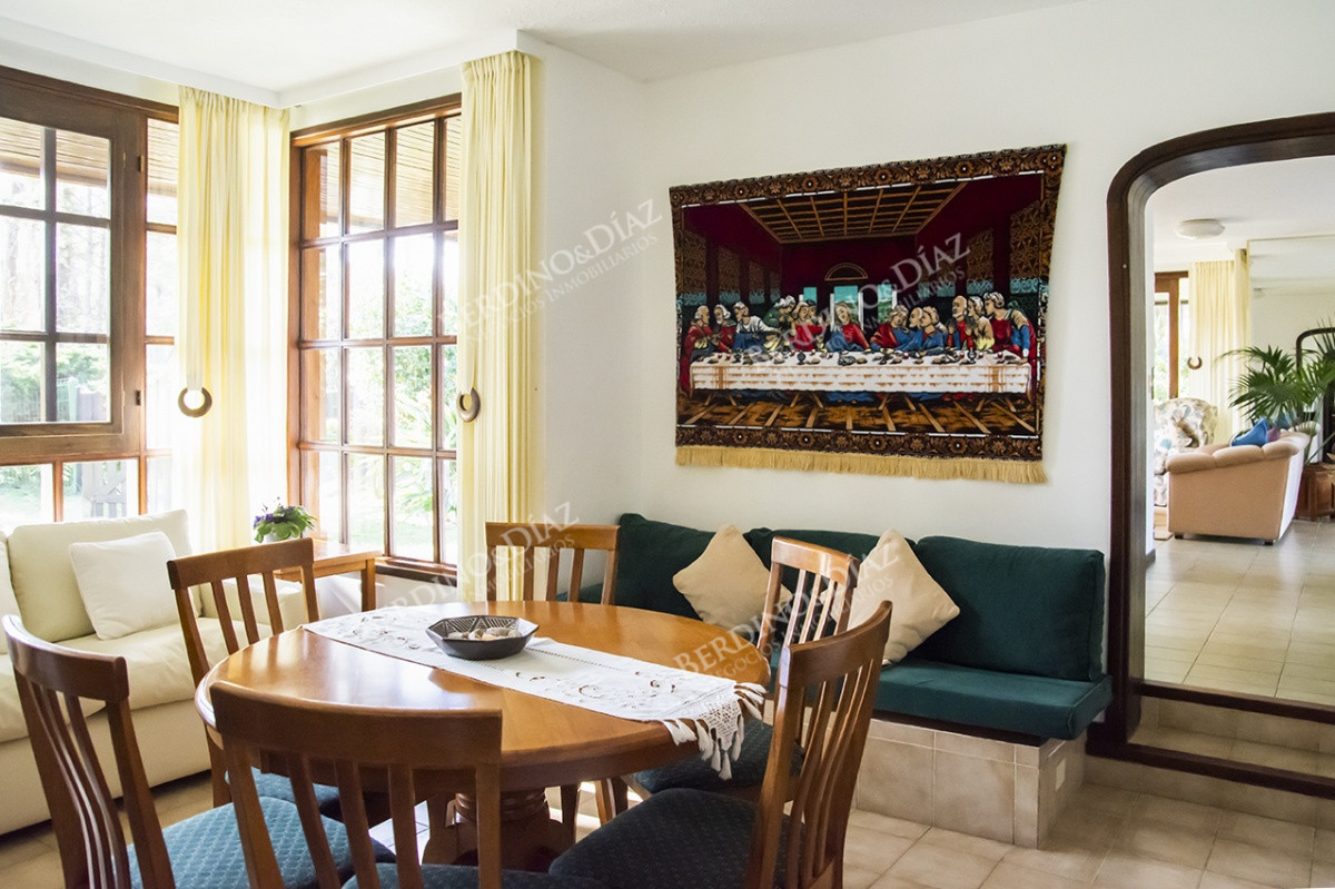 Casa ID.2667 - Casa en venta de 5 dormitorios en San Rafael , Punta del este 
